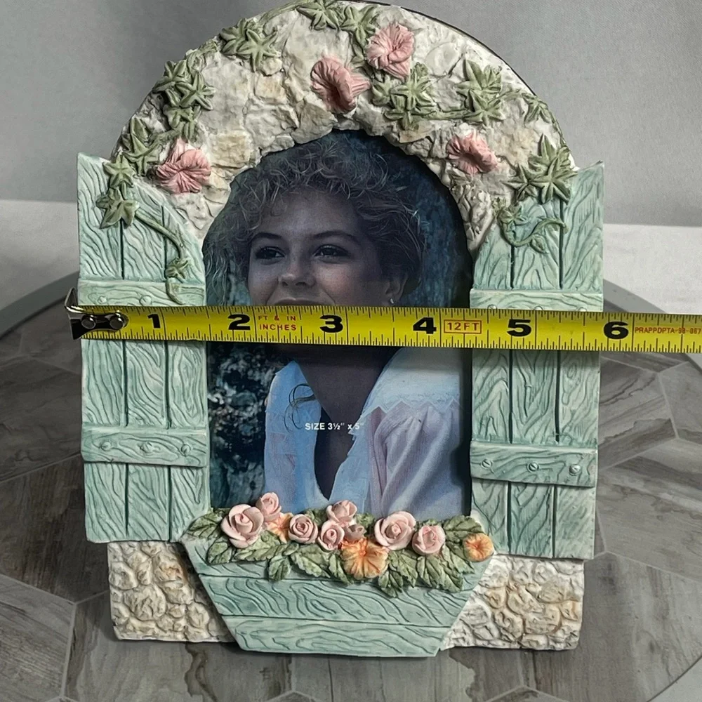 Decorative Floral Window Photo Frame Cottage Garden Style 3.5x5